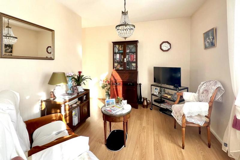 Maison - 111 m² - 5 pièces