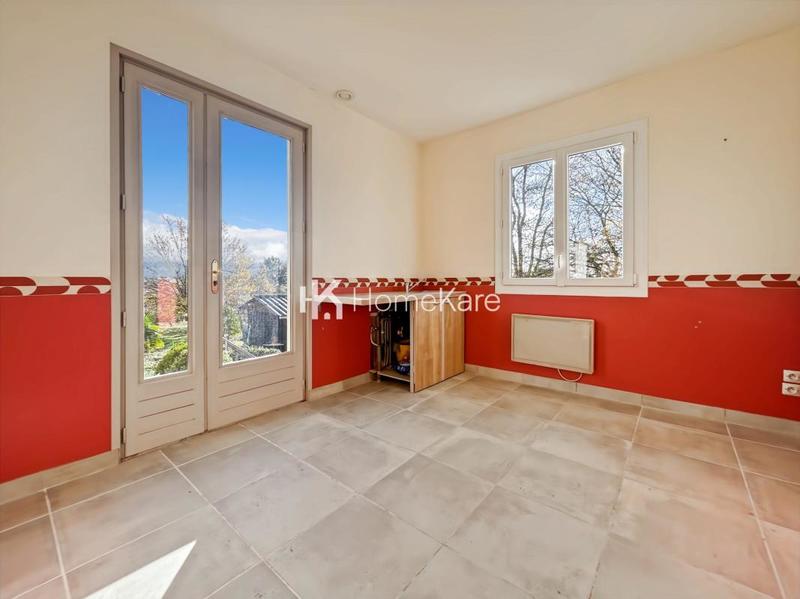 Maison - 115 m² - 6 pièces