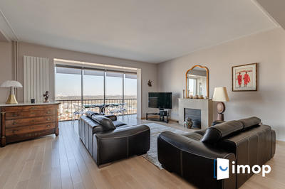 Appartement - 90 m² - 3 pièces