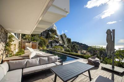 Villa - 440 m² - 8 pièces