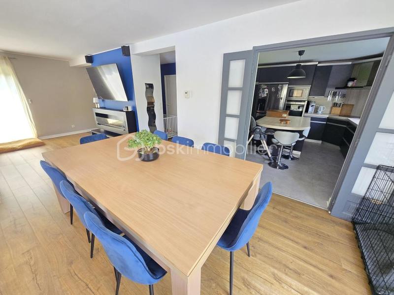 Pavillon - 161 m² - 5 pièces