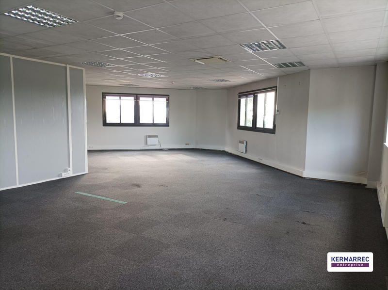 Bureau - 133 m²