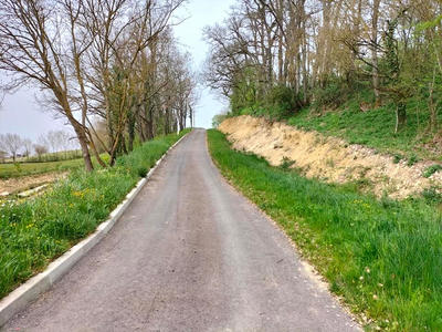 Terrain constructible - 2 213 m²