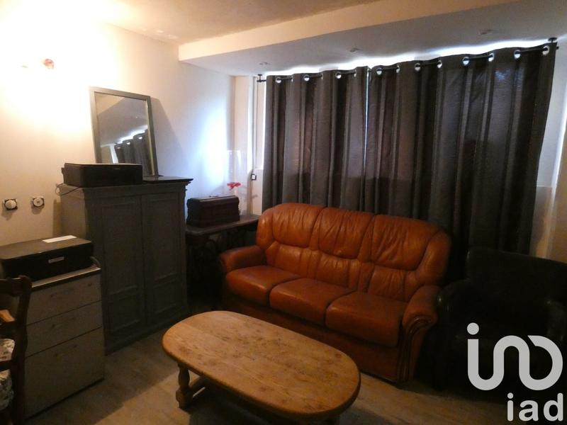 Maison - 215 m² - 7 pièces