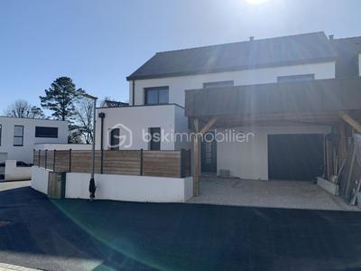 Maison - 125 m² - 6 pièces