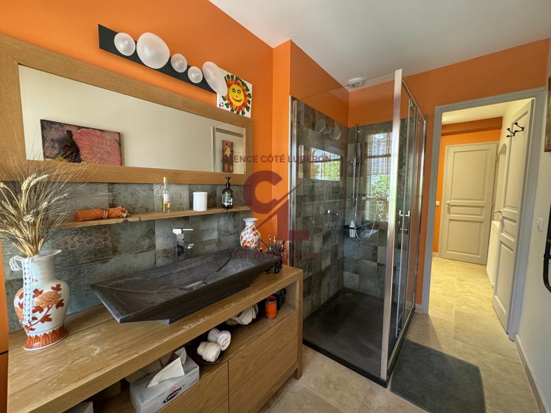 Maison - 178 m² - 6 pièces