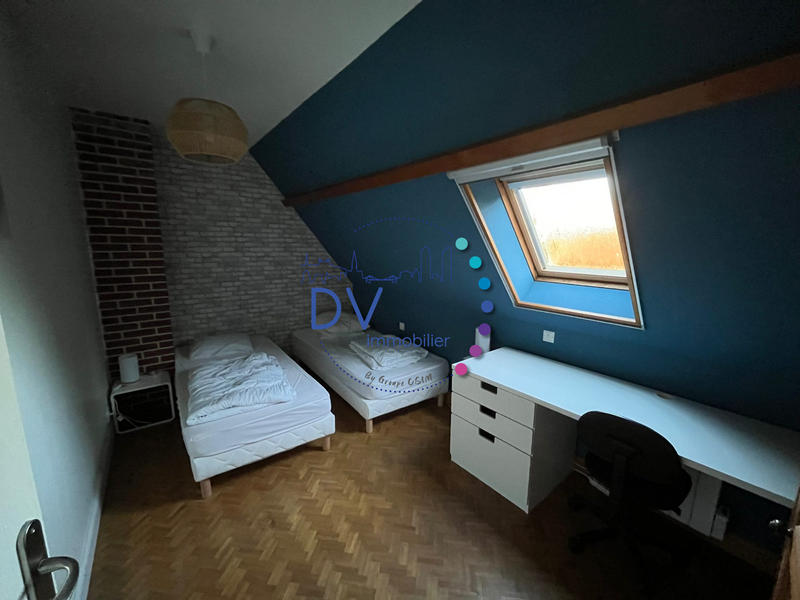 Maison - 340 m² - 11 pièces