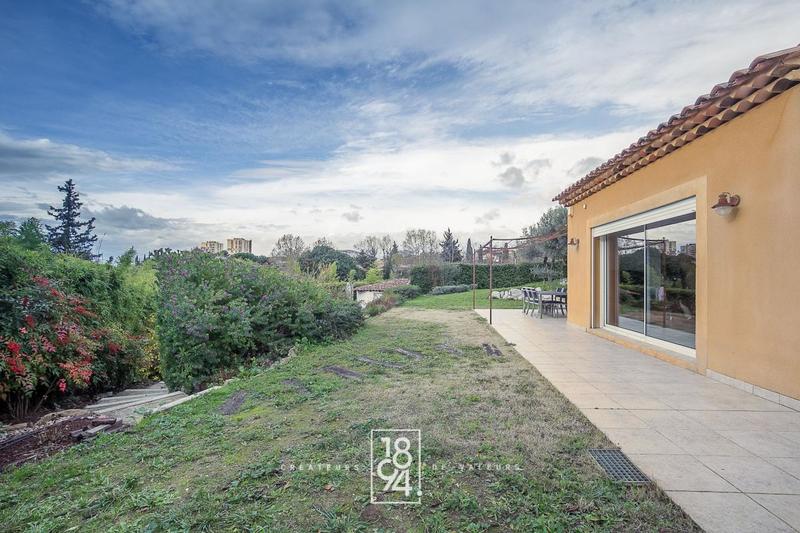 Maison - 162 m² - 5 pièces