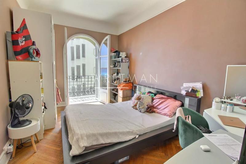 Appartement - 124 m² - 5 pièces