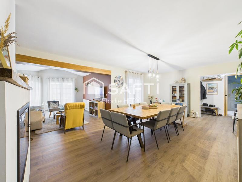 Maison - 146 m² - 6 pièces