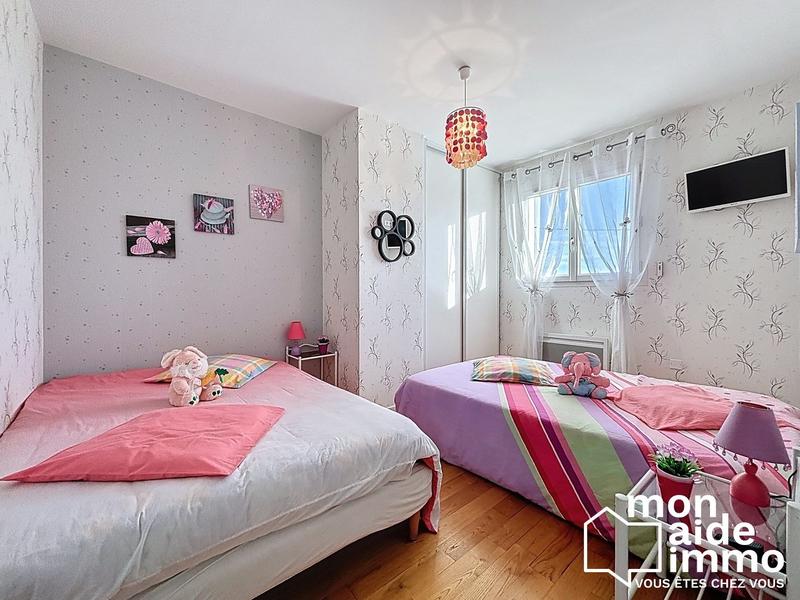 Maison traditionnelle - 164 m² - 6 pièces