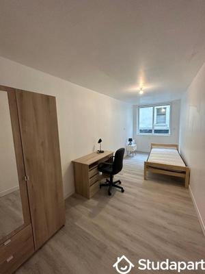 Chambre - 15 m² - 1 pièce