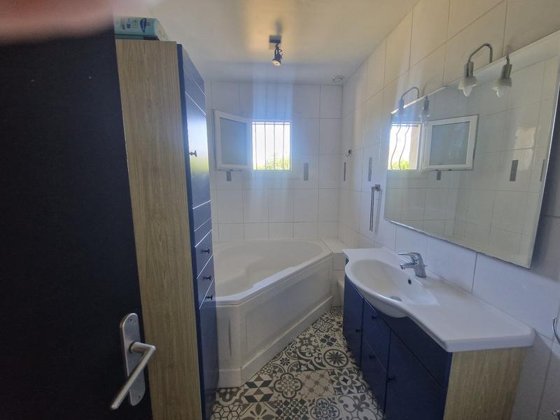 Maison - 104 m² - 6 pièces