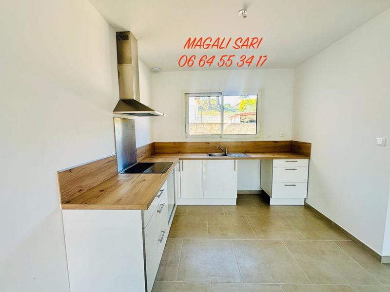 Villa - 95 m² - 4 pièces