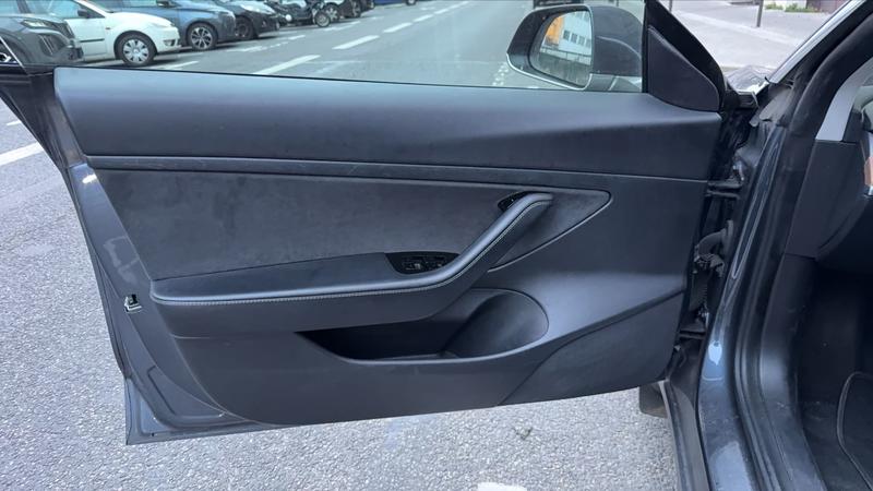 Tesla Model 3 306 Standard