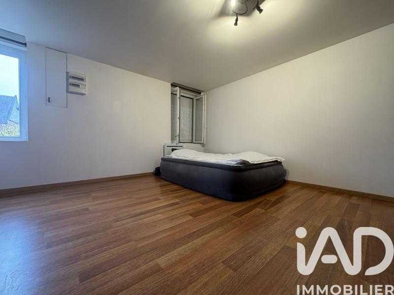 Maison - 468 m² - 14 pièces