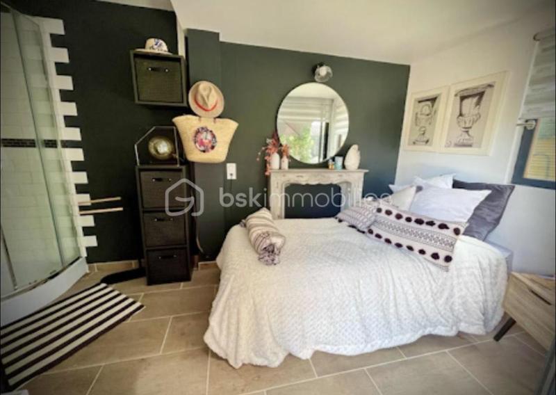 Maison - 130 m² - 7 pièces