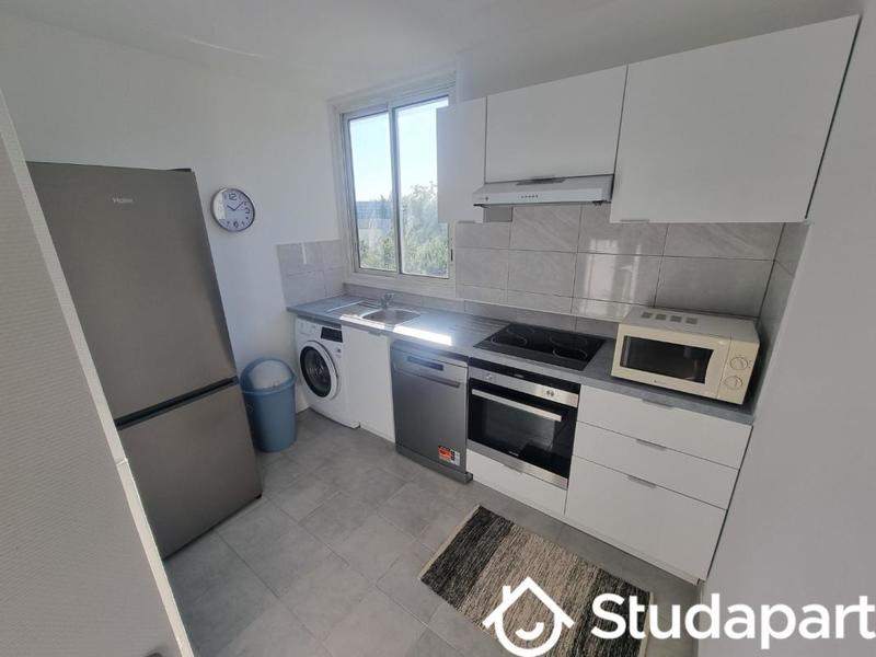 Chambre - 9 m² - 1 pièce