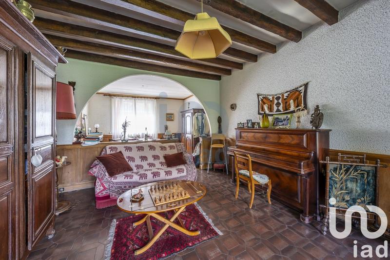 Maison - 257 m² - 8 pièces