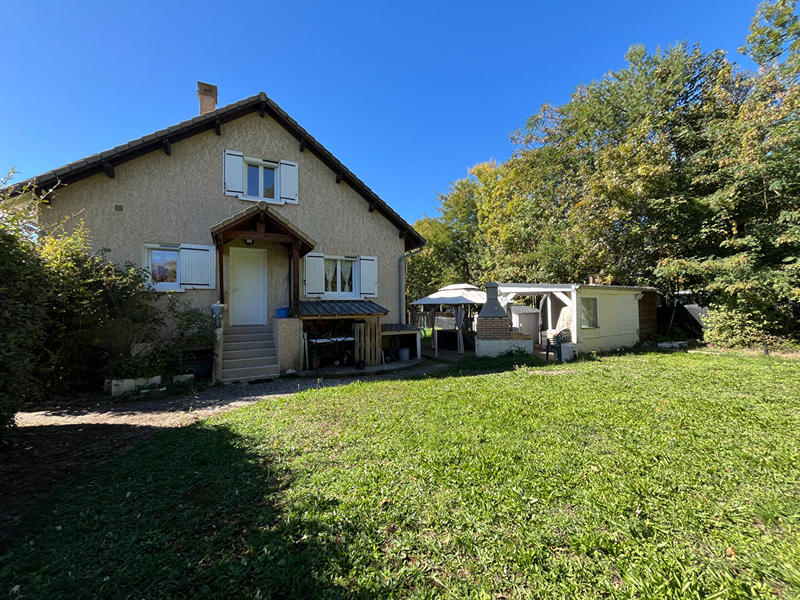 Maison - 101 m² - 5 pièces