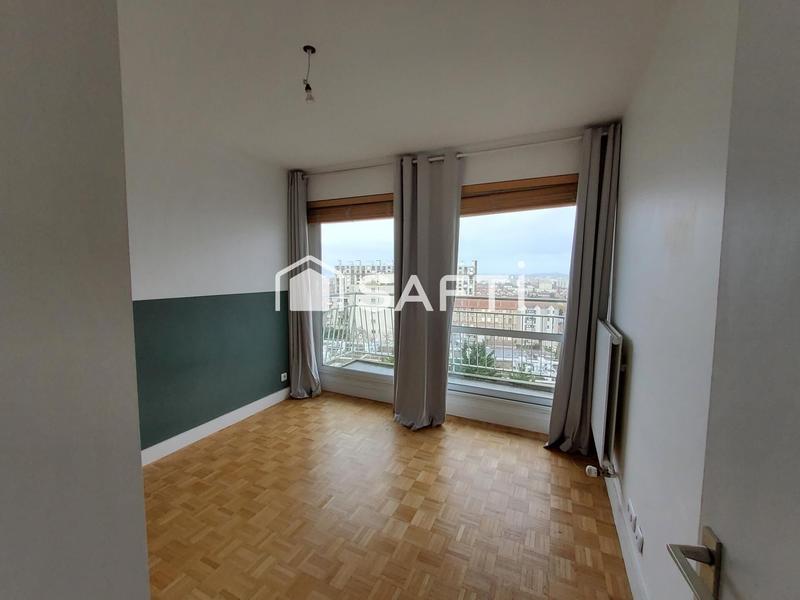 Appartement - 99 m² - 5 pièces
