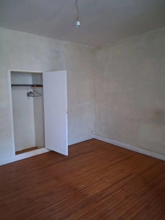 Maison de village - 122 m² - 7 pièces