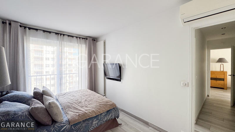 Appartement - 95 m² - 4 pièces