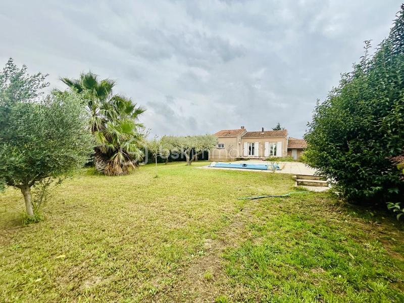 Maison - 96 m² - 4 pièces