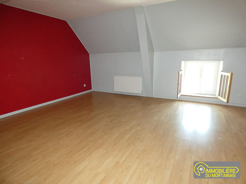 Maison - 220 m² - 7 pièces