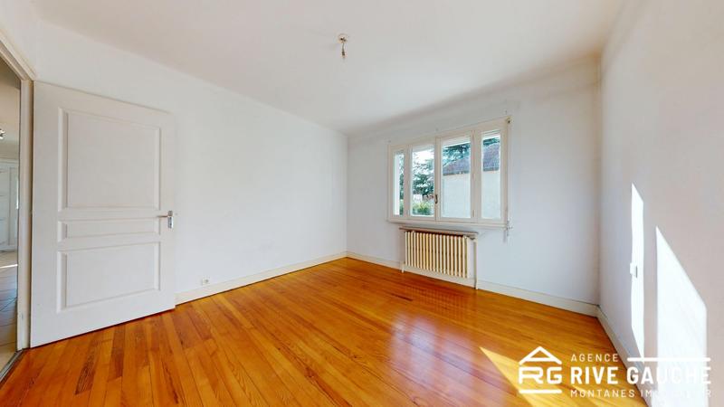 Maison - 137 m² - 5 pièces