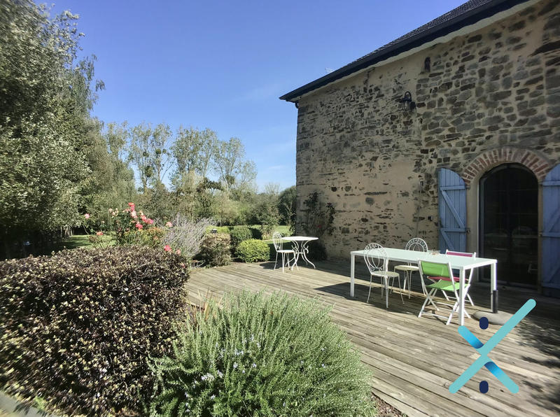 Maison - 190 m² - 6 pièces