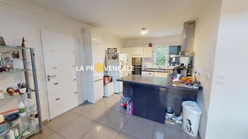 Maison - 166 m² - 5 pièces