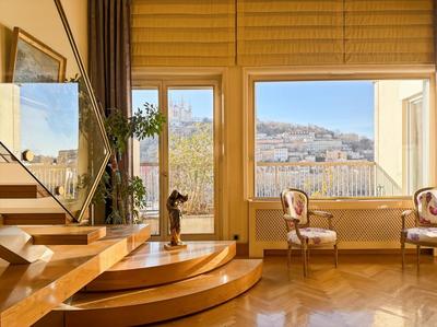 Duplex - 222 m² - 4 pièces