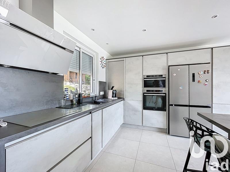 Maison - 150 m² - 6 pièces