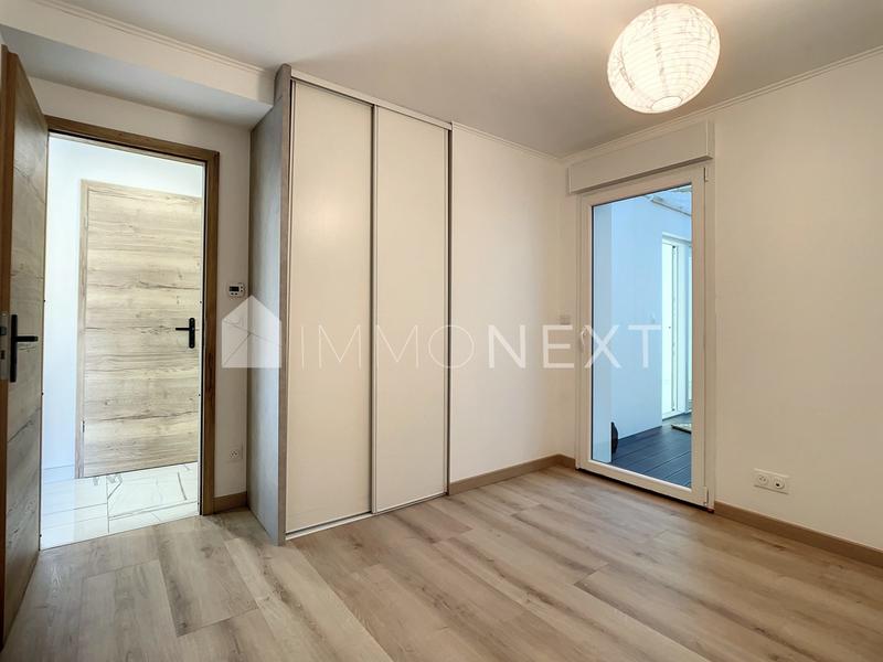 Appartement - 110 m² - 4 pièces