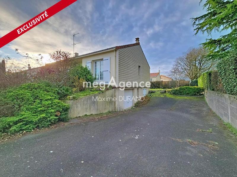 Maison traditionnelle - 102 m² - 4 pièces