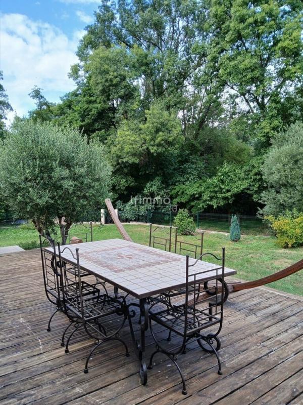 Villa - 175 m² - 6 pièces