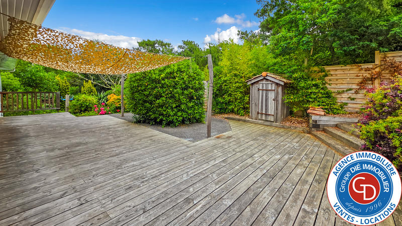 Maison - 200 m² - 6 pièces