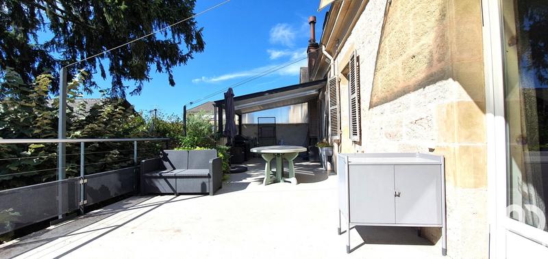 Maison - 258 m² - 8 pièces