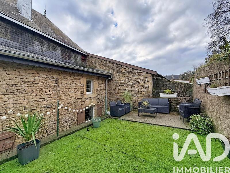 Maison - 193 m² - 6 pièces