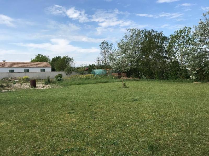 Terrain constructible - 300 m²