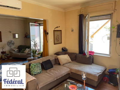 Maison - 300 m² - 10 pièces