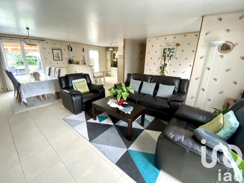 Maison - 98 m² - 5 pièces