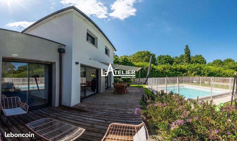 Maison - 144 m² - 7 pièces