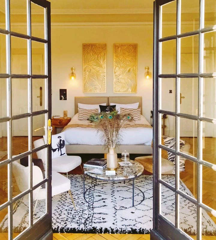 Maison - 380 m² - 10 pièces