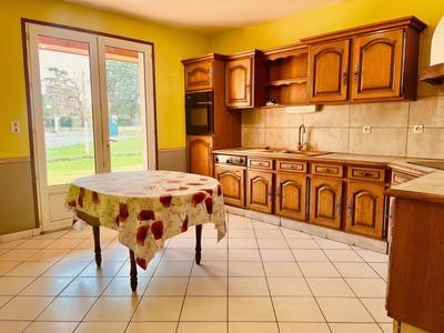 Maison - 134 m² - 6 pièces