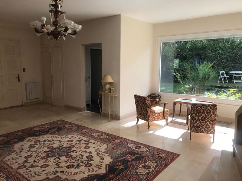 Villa - 280 m² - 9 pièces