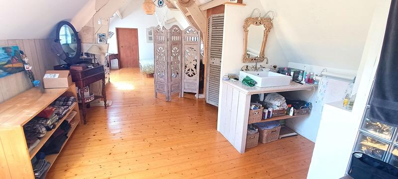 Corps de ferme - 235 m² - 8 pièces