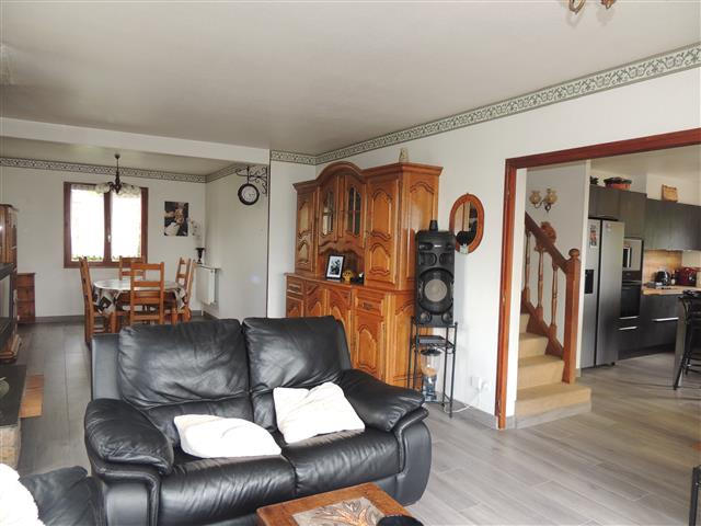 Maison - 130 m² - 8 pièces