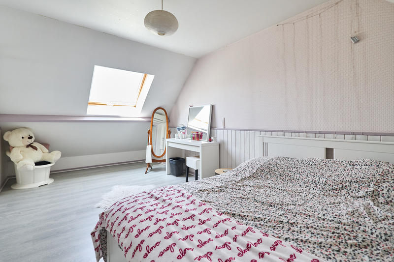 Maison - 180 m² - 6 pièces